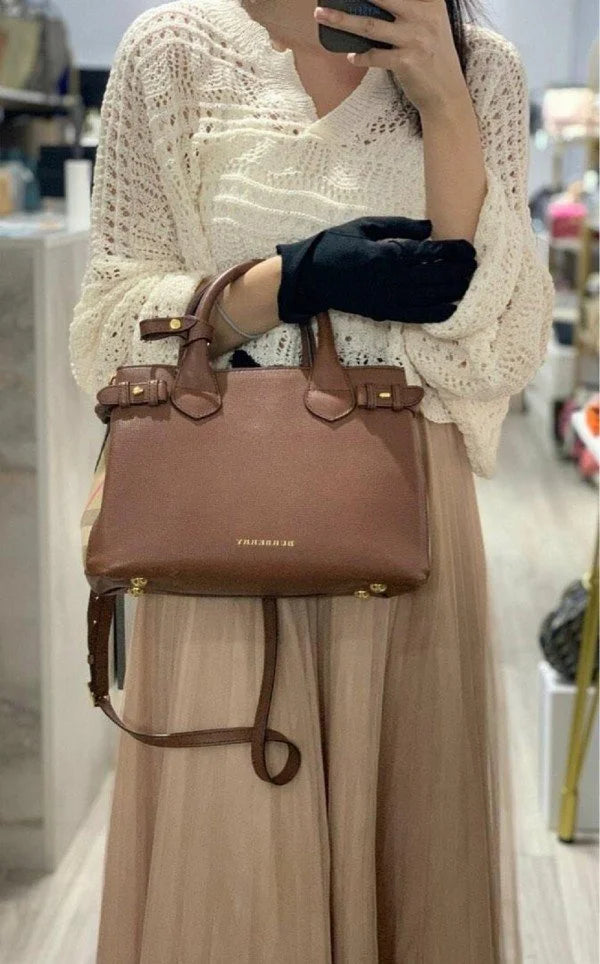 Velmora Banner Medium Tote Bag – Brown Heritage Edition ( Burberry )