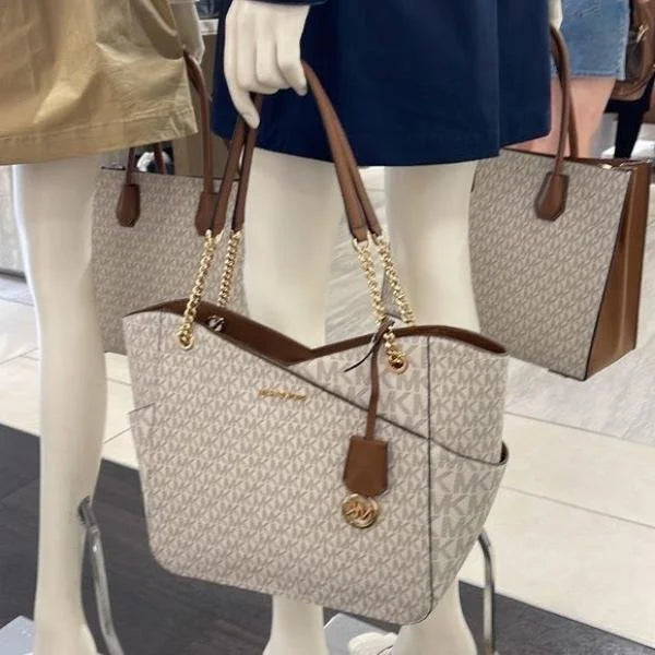 Velmora Jet Set Travel Chain Shoulder Tote Bag – Signature Monogram Luxe Edition