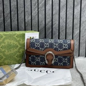 Velmora Dionysus Mini Bag – Signature Chain Luxe Edition