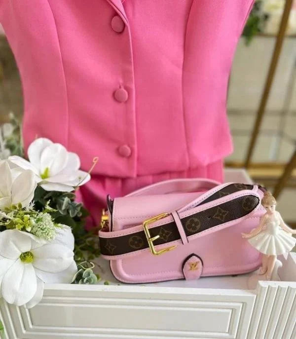 Velmora Officer Pochette Bag – Blush Pink, Premium Edition ( LV )