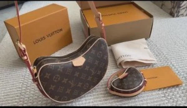 Velmora Croissant Shoulder Crossbody Bag – Signature Edition ( LV )