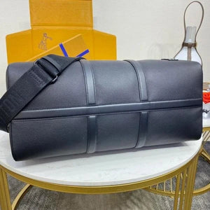 Velmora Keepall Bandoulière Duffle Bag – Black 686 (Louis Vuitton) - Velmora