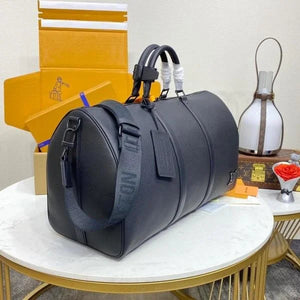 Velmora Keepall Bandoulière Duffle Bag – Black 686 (Louis Vuitton) - Velmora
