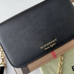 Velmora House Check Sling Bag – Noir Heritage Edition (Burberry)