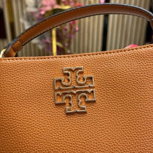 Velmora Britten Handbag – Croc-Embossed Brown, Premium Edition ( Tory Burch )
