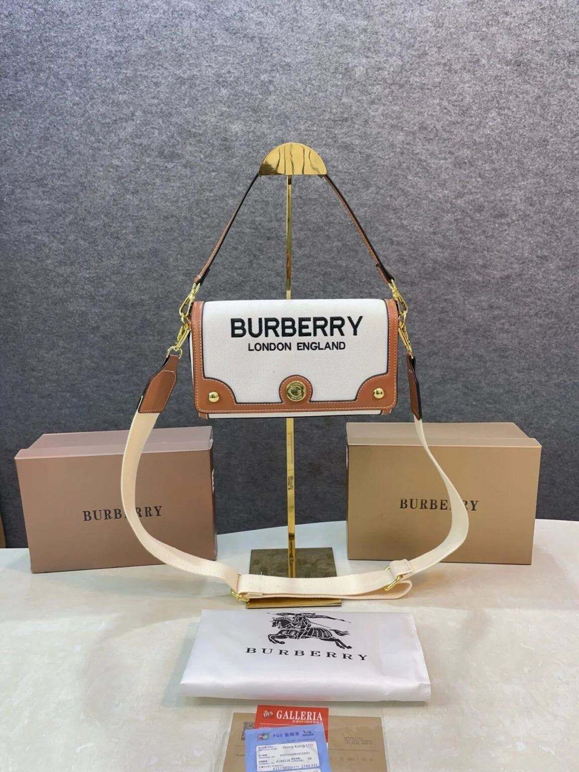 Velmora Vintage Logo Handbag – Heritage Luxe White Edition ( Burberry )