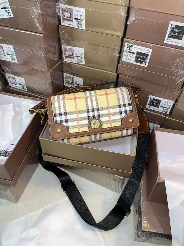 Velmora Vintage Logo Handbag – Heritage Luxe Edition ( Burberry )