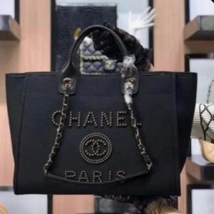 Velmora Pearl Tote Bag – Noir Luxe Edition ( Chanel )